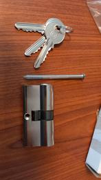 Nieuw cilinderslot met 3 sleutels, Ophalen of Verzenden, Nieuw, Overige materialen, Slot
