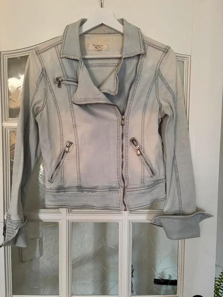 Spijkerjasje, Kleding | Dames, Jassen | Zomer, Zo goed als nieuw, Maat 38/40 (M), Blauw, Ophalen of Verzenden