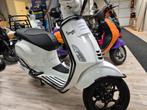 2 x VESPA SPRINT - PIAGGIO ZIP CUSTUM, Fietsen en Brommers, Scooters | Vespa, Ophalen, Zo goed als nieuw, Benzine, Overige modellen