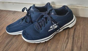 Skechers voor dames  beschikbaar voor biedingen
