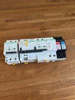 Scheider aardlek automaat iC60H , iOF , Ara iC60 , iC60H enz, Ophalen of Verzenden, Gebruikt