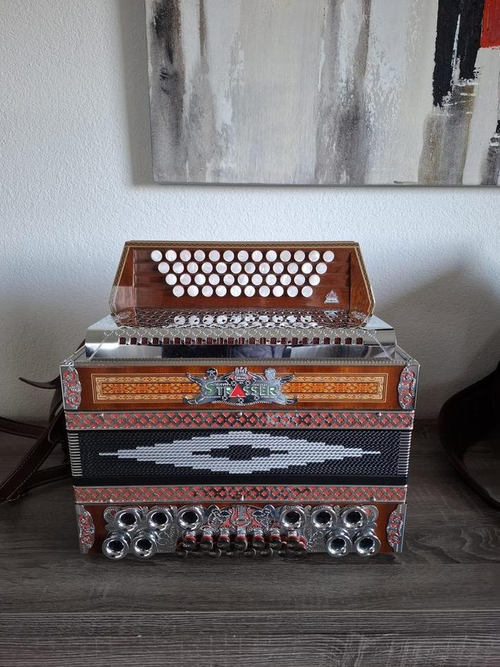harmonika Strasser GCFB zgan, Muziek en Instrumenten, Accordeons, Zo goed als nieuw, Knopaccordeon, Overige formaten, Overige merken