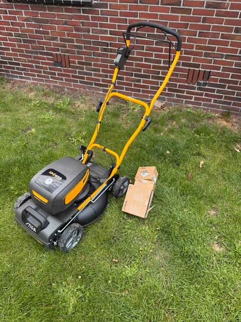 Nieuwe stiga multiclip 747S AE accu maaier mulch maaier, Tuin en Terras, Grasmaaiers, Nieuw, Benzine-grasmaaier, 40 t/m 49 cm