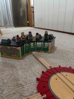 Houten treinset met station, Ophalen, Zo goed als nieuw