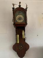 Friese staartklok met speelfiguren, Antiek en Kunst, Antiek | Klokken, Ophalen