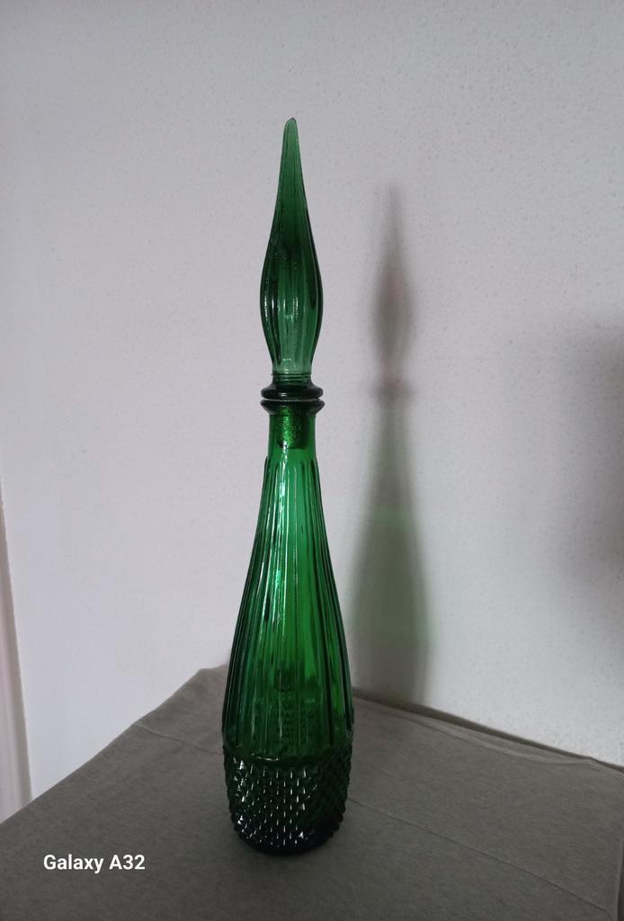 Groene Empoli Glas Karaf, 47 cm hoog met ribbels, Antiek en Kunst, Antiek | Glas en Kristal, Ophalen of Verzenden