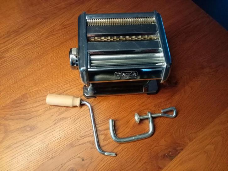 Imperia Titania pastamachine met vaste kop, staal, Huis en Inrichting, Keuken | Keukenbenodigdheden, Gebruikt, Ophalen of Verzenden