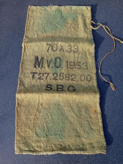 Legergroene zandzak M.v.O. 1953 - in uitstekende staat, Verzamelen, Militaria | Algemeen, Landmacht, Overige typen, Nederland