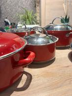 Rode pannenset, Huis en Inrichting, Keuken | Potten en Pannen, Ophalen of Verzenden, Zo goed als nieuw, Rvs, Pannenset
