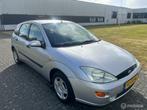 Ford Focus 1.6-16V Ghia Automaat / APK / NAP / Airco / Leder, Auto's, Ford, 1596 cc, 101 pk, Gebruikt, 4 cilinders