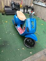 vespa 125cc, Fietsen en Brommers, Scooters | Vespa, Ophalen, 125 cc, Zo goed als nieuw, Benzine