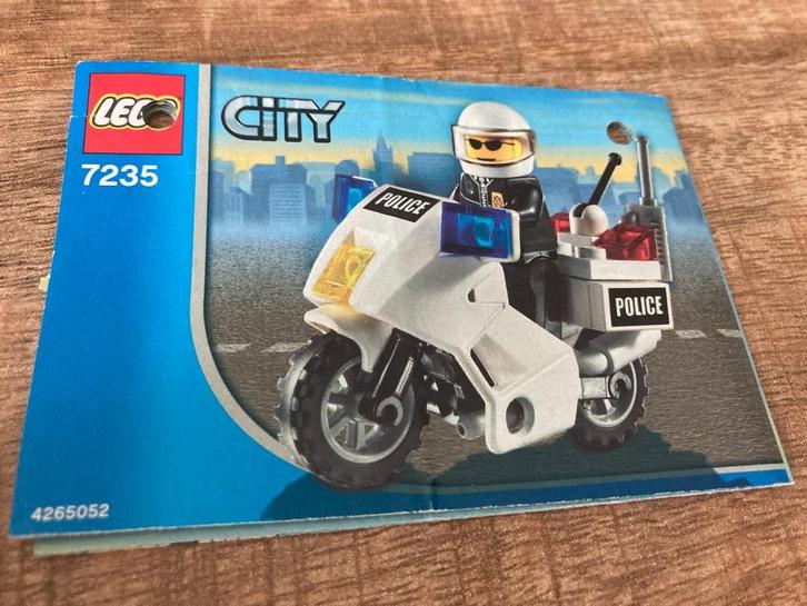 Lego City 7235 Politiemotor, Kinderen en Baby's, Speelgoed | Duplo en Lego, Zo goed als nieuw, Lego, Complete set, Ophalen of Verzenden