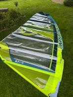 Neilpryde V8 8,7, Watersport en Boten, Windsurfen, Ophalen, Met draagtas, 7 m² of meer, Minder dan 250 cm