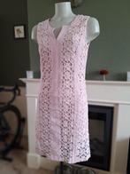 Caroline Biss roze gevoerde kanten jurk 38 M, Kleding | Dames, Jurken, Verzenden, Maat 42/44 (L), Zo goed als nieuw, Knielengte