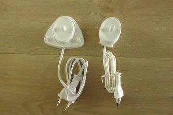 Oral B opladers 2 stuks inclusief houder voor 2 NIEUW beschikbaar voor biedingen