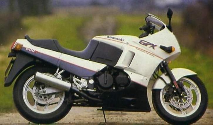 Kawasaki GPX600 bobine 1&4 KP02 GPX 600 Ninja bobinespoel, Motoren, Accessoires | Overige, Gebruikt, Ophalen of Verzenden