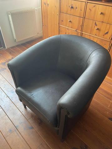 lederen fauteuil  beschikbaar voor biedingen