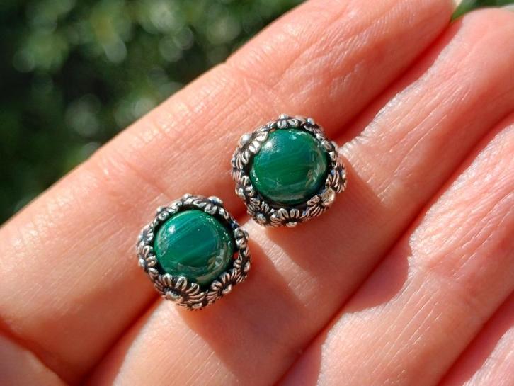 Vanoli 925 zilver oorbellen oorknopjes malachiet madelief, Sieraden, Tassen en Uiterlijk, Oorbellen, Nieuw, Knopjes of Stekers