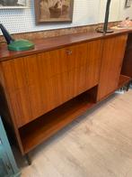 Midcentury  Deens design dressoir van teak met bar, Huis en Inrichting, Kasten | Dressoirs, Ophalen, Gebruikt, 25 tot 50 cm