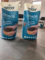 Wooof  senior hondenvoer 2 zakken a 18 kg . Helemaal nieuw!, Dieren en Toebehoren, Dierenvoeding, Ophalen, Hond