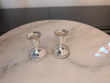 2 kandelaars beschikbaar voor biedingen