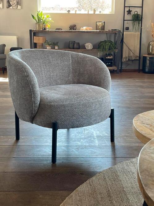 Fauteuil By-Boo Oasis Taupe, Huis en Inrichting, Fauteuils, Zo goed als nieuw, Stof, 50 tot 75 cm, 75 tot 100 cm, Ophalen
