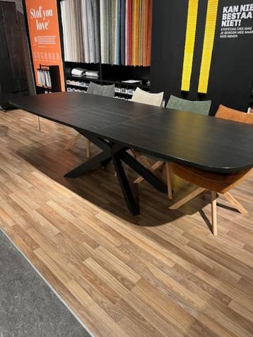 Te koop: Trendhopper Eettafel uitchuifbaar beschikbaar voor biedingen