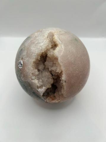 Druzy roze amethist bol - nu €69,95 beschikbaar voor biedingen