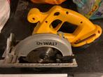 DeWalt DC390 18V body, Doe-het-zelf en Verbouw, Gereedschap | Zaagmachines, Gebruikt, Cirkelzaag, 70 mm of meer, Ophalen of Verzenden