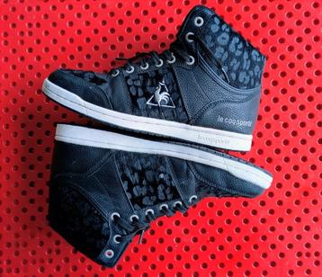 Le Coq Sportif: bijna nieuwe zwarte sneakers, hoog model, 39 beschikbaar voor biedingen