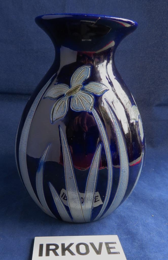 VOORJAARS VAASJE GRES * Gemerkt *, Antiek en Kunst, Antiek | Keramiek en Aardewerk, Verzenden