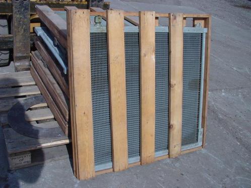 Nieuwe en gebruikte radiateur / core, Zakelijke goederen, Machines en Bouw | Kranen en Graafmachines, Graafmachine, Ophalen of Verzenden