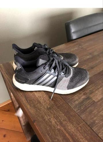 Adidas Loopschoenen Maat 39 1/3 beschikbaar voor biedingen