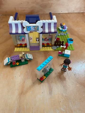 Lego friends heartlake puppy dagverblijf 41124 beschikbaar voor biedingen