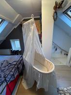 vintage rotan wieg met matras, Ophalen, Gebruikt, Wieg