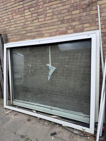 Dubbel Glas Raam Kozijn - 170x229cm (Verlengbaar) beschikbaar voor biedingen