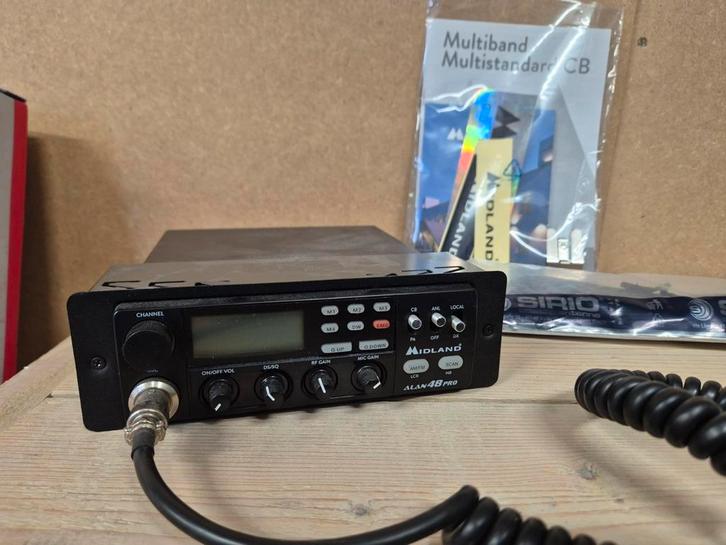 Midland alan 48 pro inclusief sirio antenne!, Telecommunicatie, Zenders en Ontvangers, Zo goed als nieuw, Ophalen of Verzenden