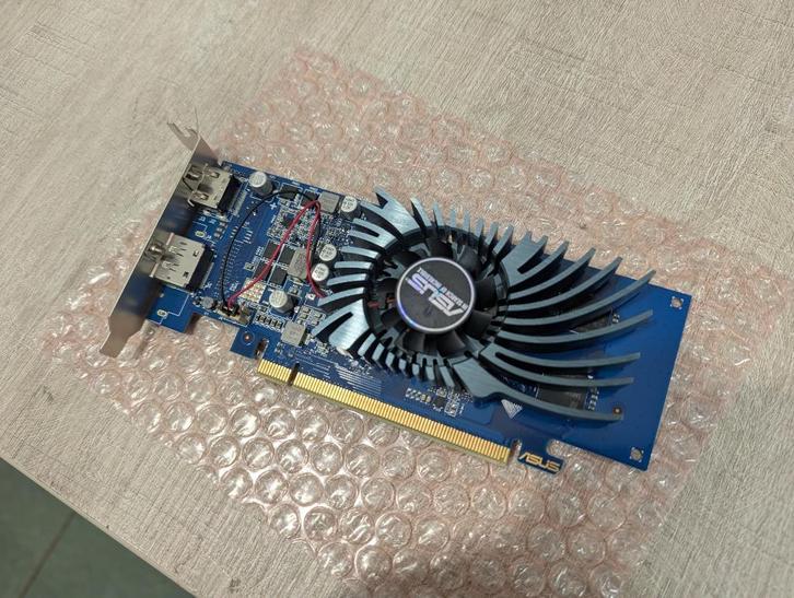 Budgetkaart – ASUS GT1030 2GB (HDMI/DP), Computers en Software, Videokaarten, Gebruikt, Nvidia, PCI-Express 3.0, GDDR5, HDMI, DisplayPort