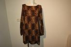 Ladress jaguar print jurk zijde achtige stof smaakvol mt S, Bruin, Verzenden, Zo goed als nieuw, Knielengte
