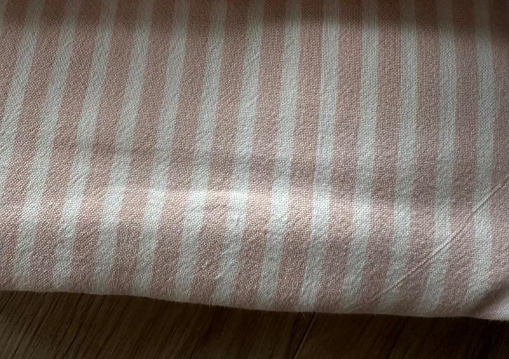 Dekbedovertrek eenpersoons, roze met wit, als nieuw, Huis en Inrichting, Slaapkamer | Beddengoed, Zo goed als nieuw, Dekbedovertrek