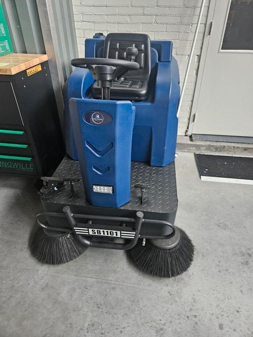 SB1101 Sauber veegmachine, Doe-het-zelf en Verbouw, Reinigingsmachines, Nieuw, Overige typen, Ophalen