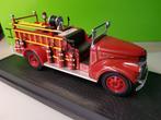 Signature - 1941 GMC Fire Truck [rood] 1/50 MIB, Ophalen of Verzenden, Nieuw, Bus of Vrachtwagen, Overige merken