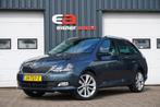 Skoda Fabia Combi 1.2 TSI Style DSG | PANO | LEDER | TREKHAA, Gebruikt, Met garantie (alle), Lichtsensor, 48 €/maand