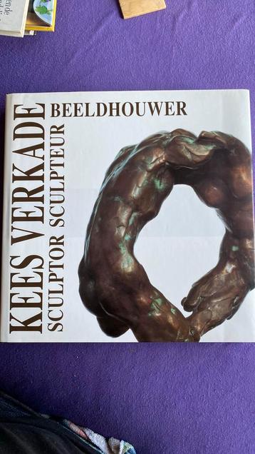 Kees Verrkade beeldhouwer  beschikbaar voor biedingen