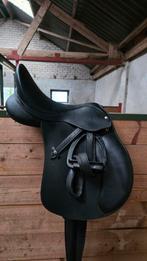 Wintec 500 HART veelzijdigheidszadel 17" – zo goed als nieuw, Dieren en Toebehoren, Ophalen of Verzenden, Zo goed als nieuw