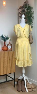 TREND ONE zonnige & fleurige zomerjurk met ruffles, maat 40, Geel, Knielengte, Ophalen, Maat 38/40 (M)