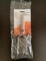 Roestvrij Staal Rasp (Stainless steel grater), Ophalen
