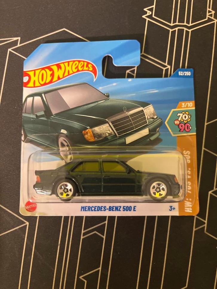 Hot Wheels Mercedes-Benz 500 E - Groen, Hobby en Vrije tijd, Modelauto's | 1:18, Nieuw, Auto, Hot Wheels, Ophalen of Verzenden