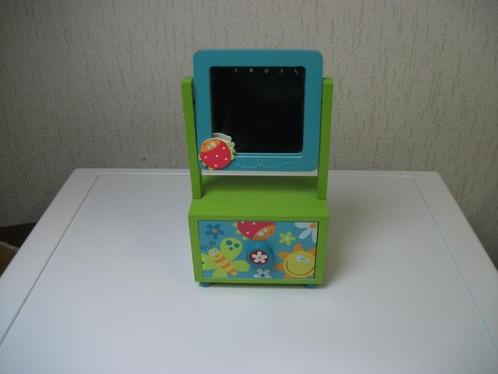 Groen spiegelkastje met lade, Kinderen en Baby's, Kinderkamer | Inrichting en Decoratie, Gebruikt, Wanddecoratie, Ophalen of Verzenden