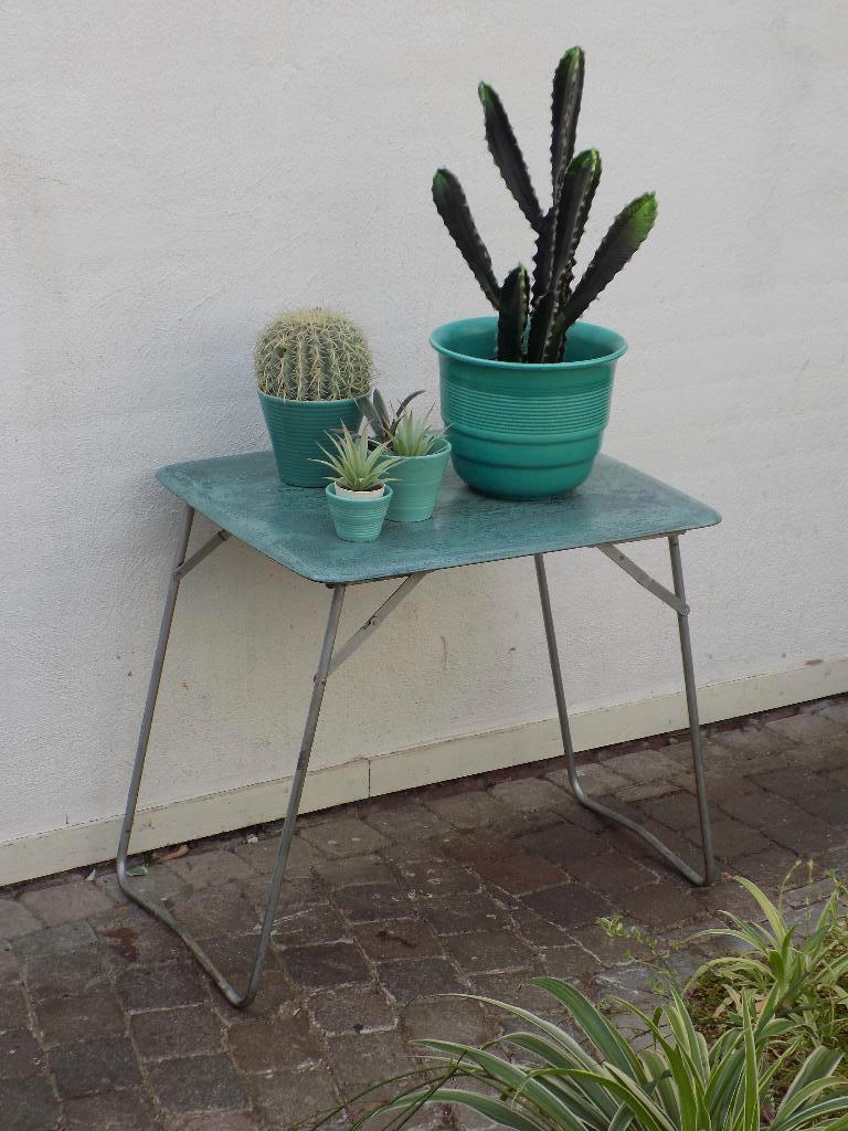 Kampeertafel Balkontafel, Tuintafel, Bijzettafel vintage, Ophalen of Verzenden, Gebruikt